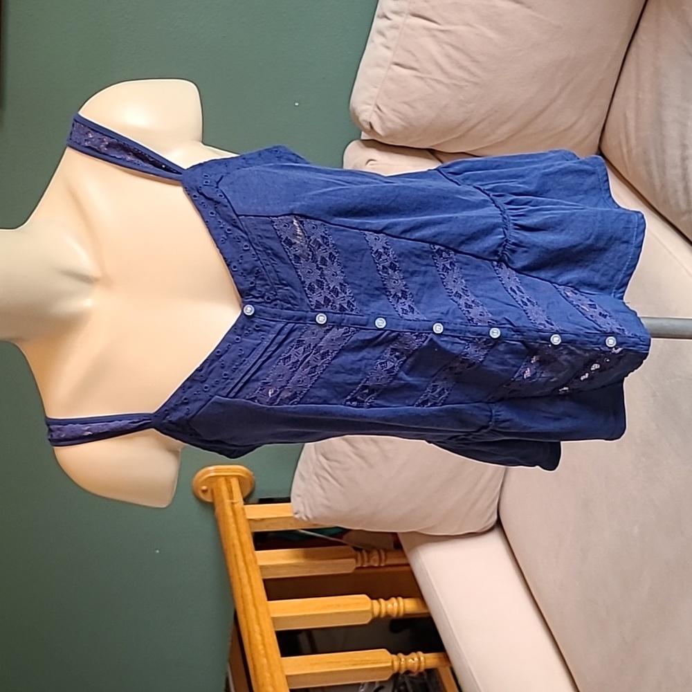 Aeropostale Lace Button Front Camisole Top